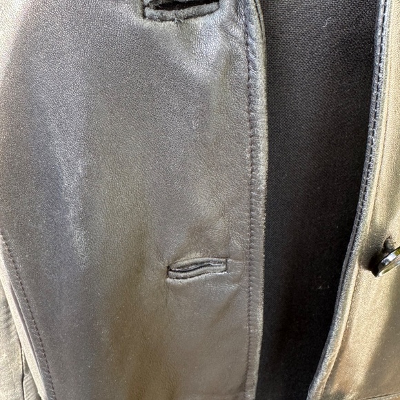 Y2K/90s Vintage DANIER Black Leather Coat | Structured Shoulders | Women's Sz M - Picture 6 of 15